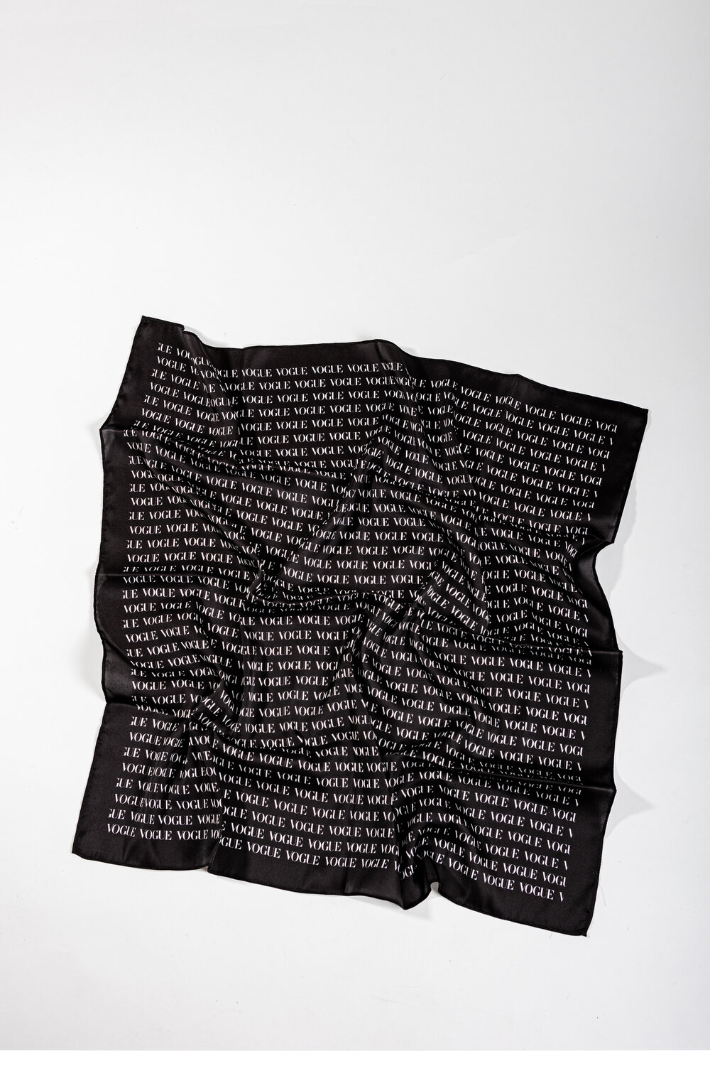 NEW IN: VOGUE Bandana 