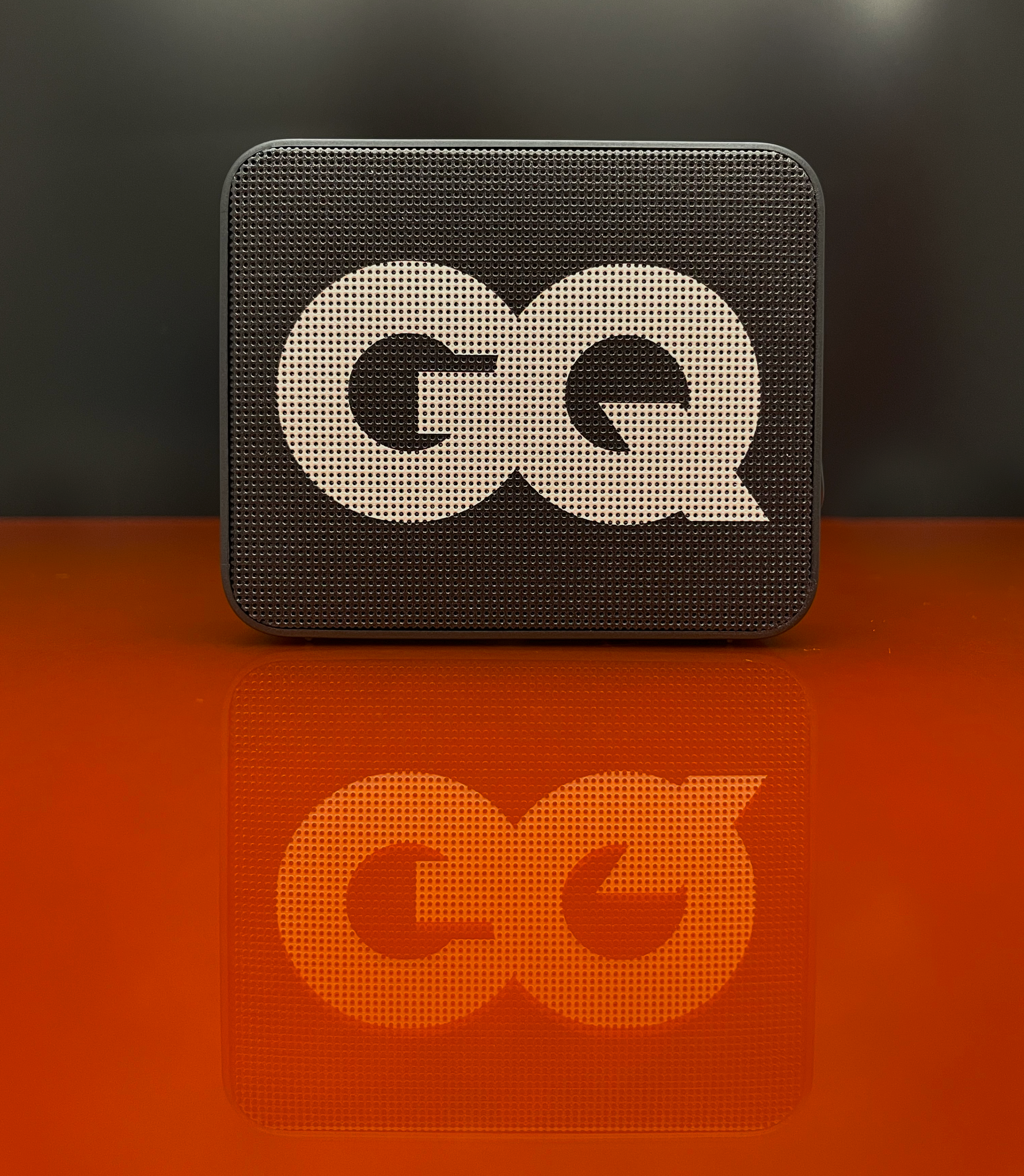 JBL GO Essential mit exklusivem GQ-Print