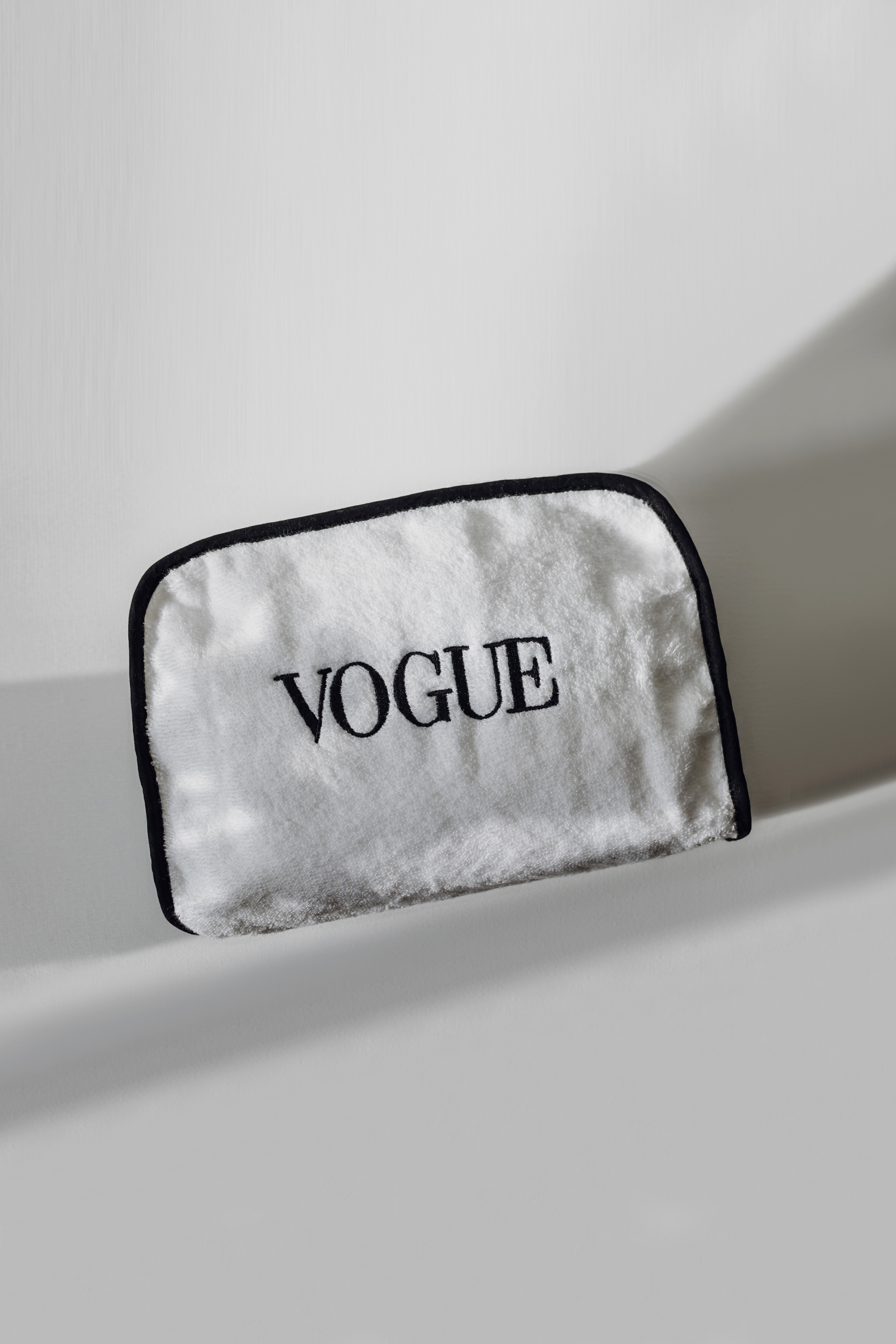 VOGUE Beauty Bag